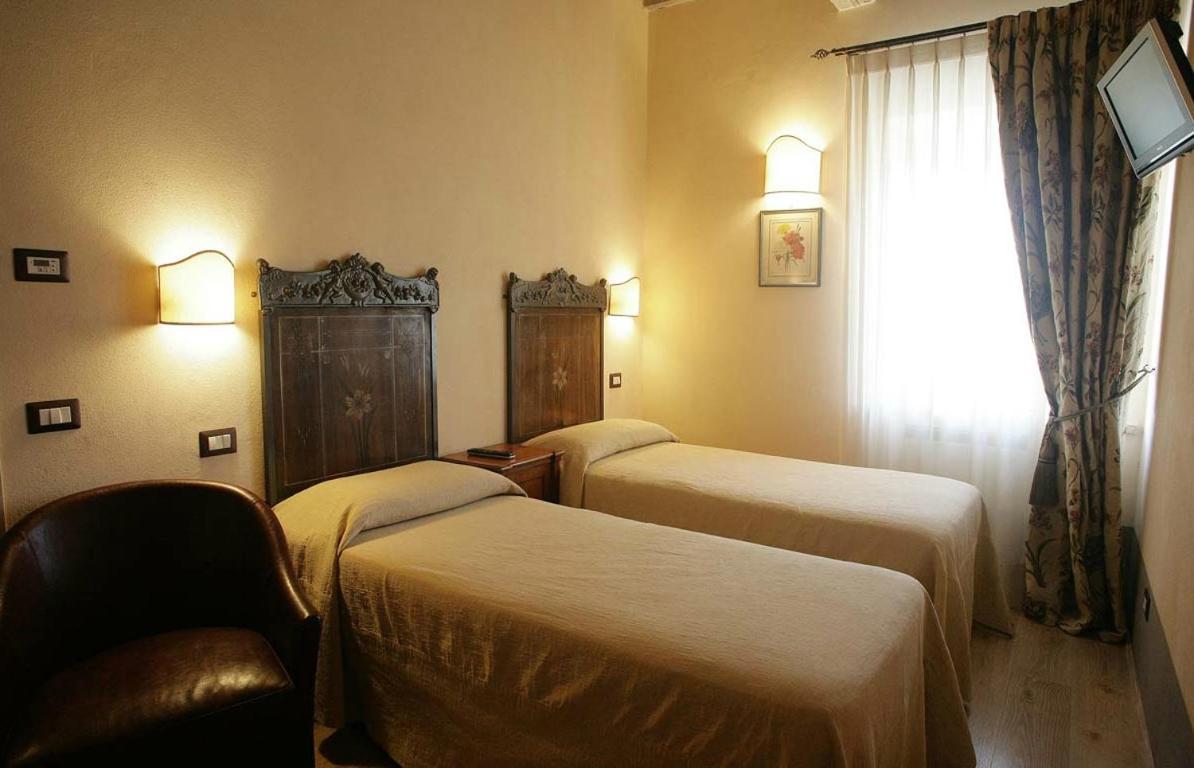 Agriturismo La Sovana Sarteano Bagian luar foto